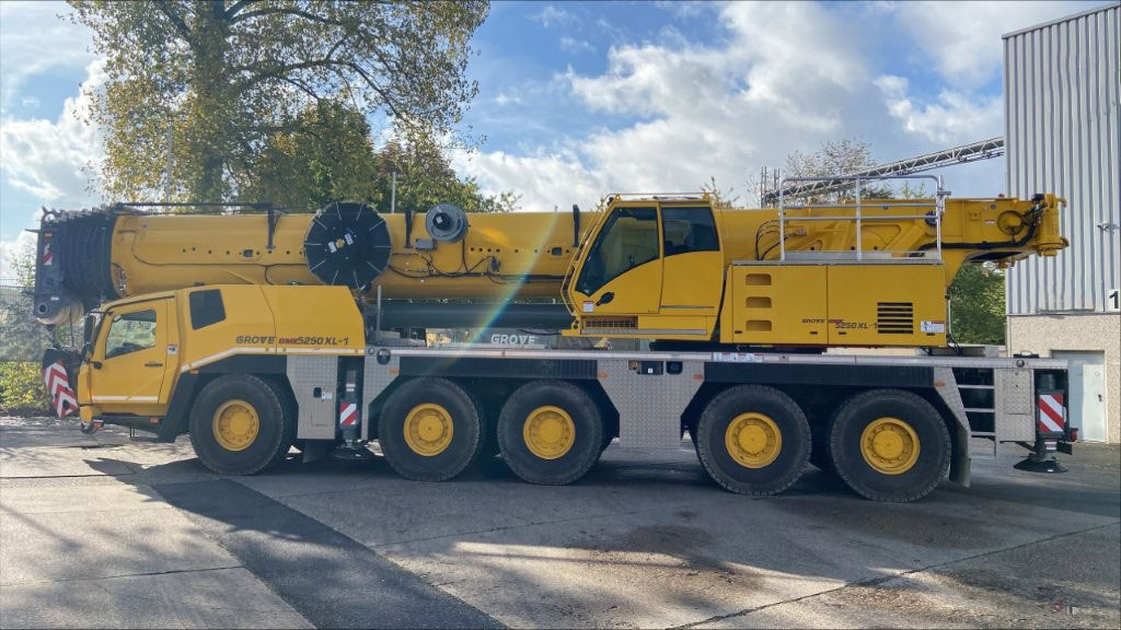 Grove GMK 5250 XL-1 - Derek bergerak: gambar 1 Grove GMK 5250 XL-1 - Derek bergerak: gambar 1