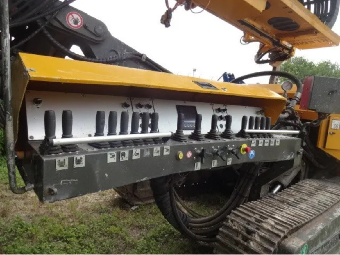 Klemm KR 801-3GK - Sopir tumpukan: gambar 5 Klemm KR 801-3GK - Sopir tumpukan: gambar 5