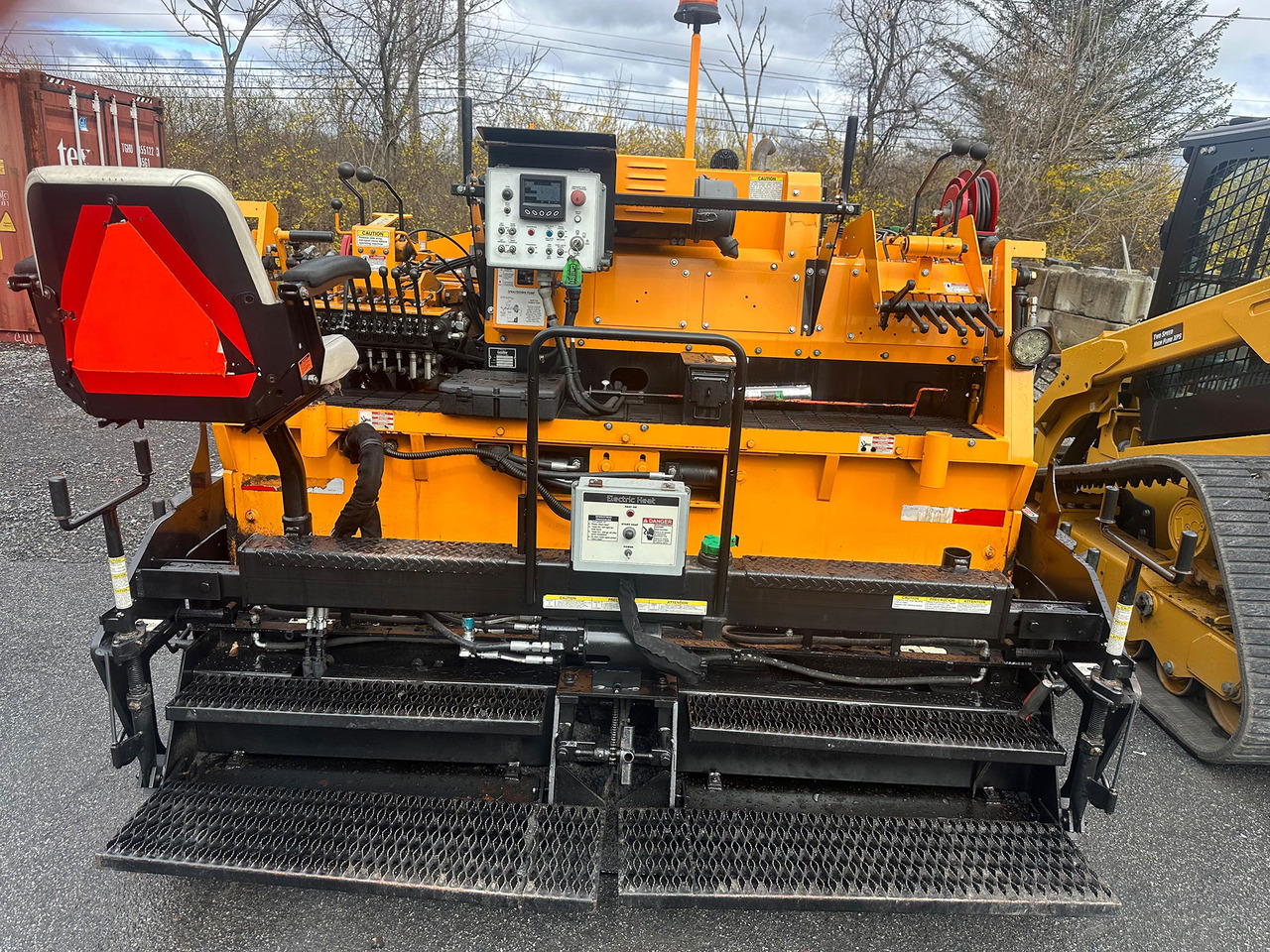 Leeboy 8500D - Paver aspal: gambar 5 Leeboy 8500D - Paver aspal: gambar 5