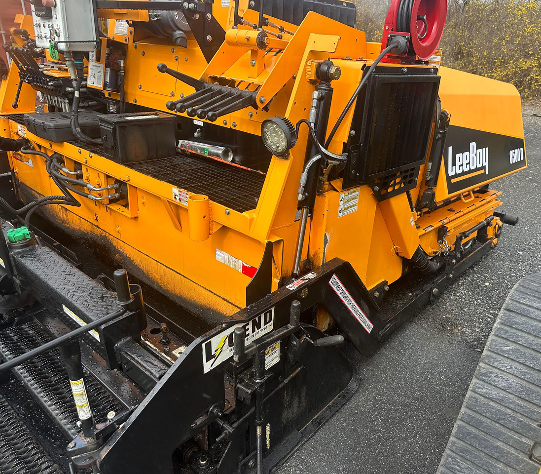 Leeboy 8500D - Paver aspal: gambar 4 Leeboy 8500D - Paver aspal: gambar 4