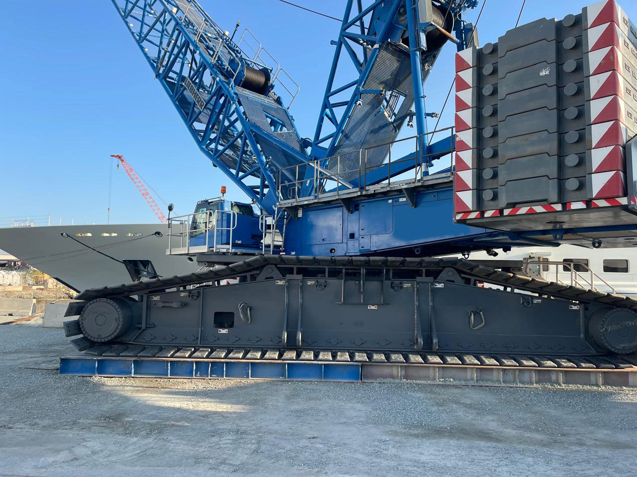 Liebherr LR1750-2 - Derek perayap: gambar 4 Liebherr LR1750-2 - Derek perayap: gambar 4