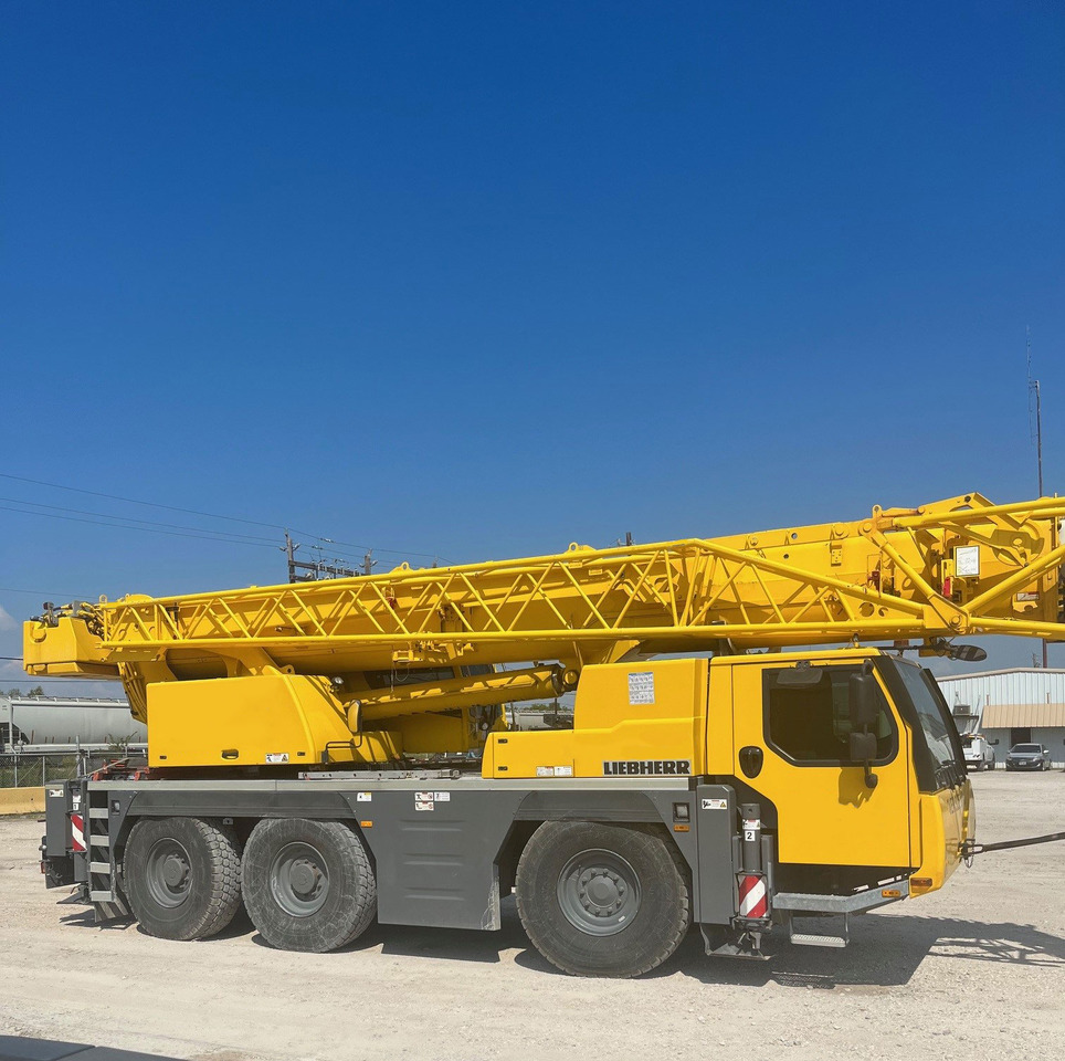 Liebherr LTM 1060-3.1 - Derek bergerak: gambar 2 Liebherr LTM 1060-3.1 - Derek bergerak: gambar 2