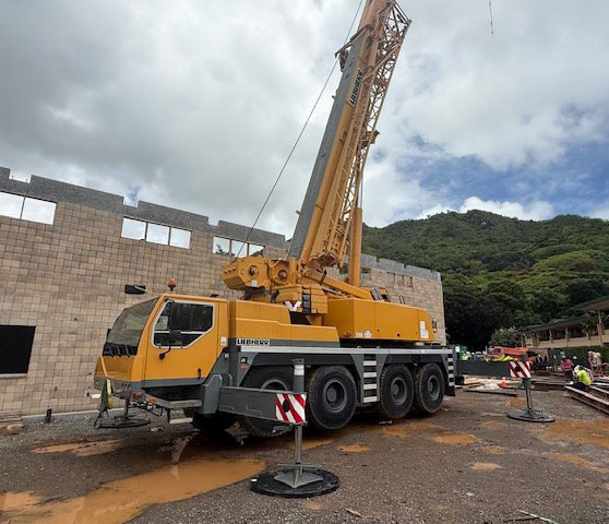 Liebherr LTM 1100-4.1 - Derek bergerak: gambar 1 Liebherr LTM 1100-4.1 - Derek bergerak: gambar 1
