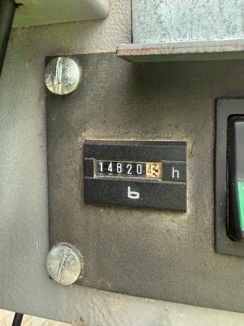 Liebherr LTM 1100-4.1 - Derek bergerak: gambar 4 Liebherr LTM 1100-4.1 - Derek bergerak: gambar 4