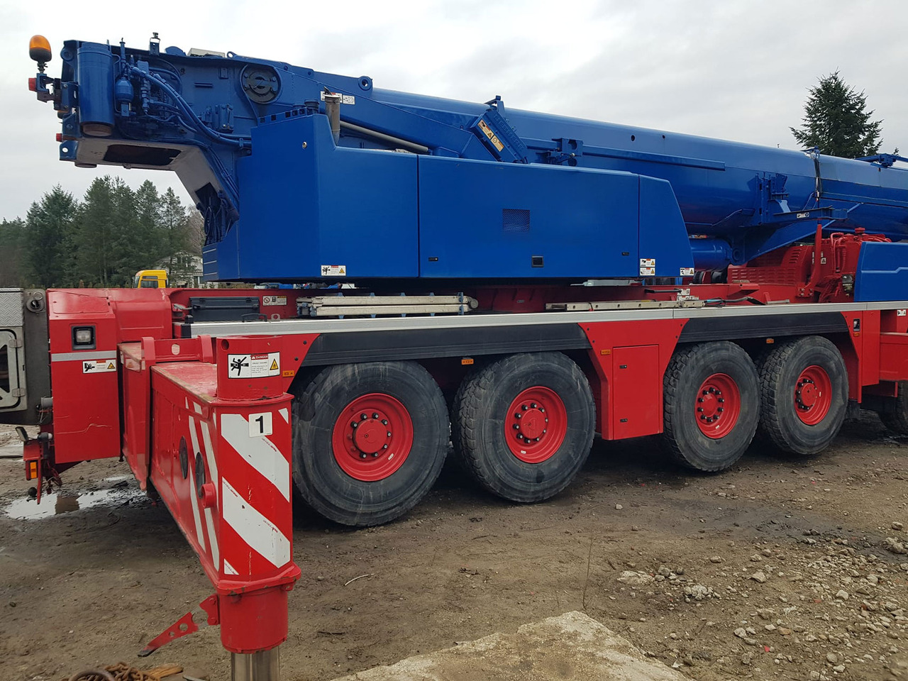 Liebherr LTM 1200-5.1 - Derek bergerak: gambar 5 Liebherr LTM 1200-5.1 - Derek bergerak: gambar 5