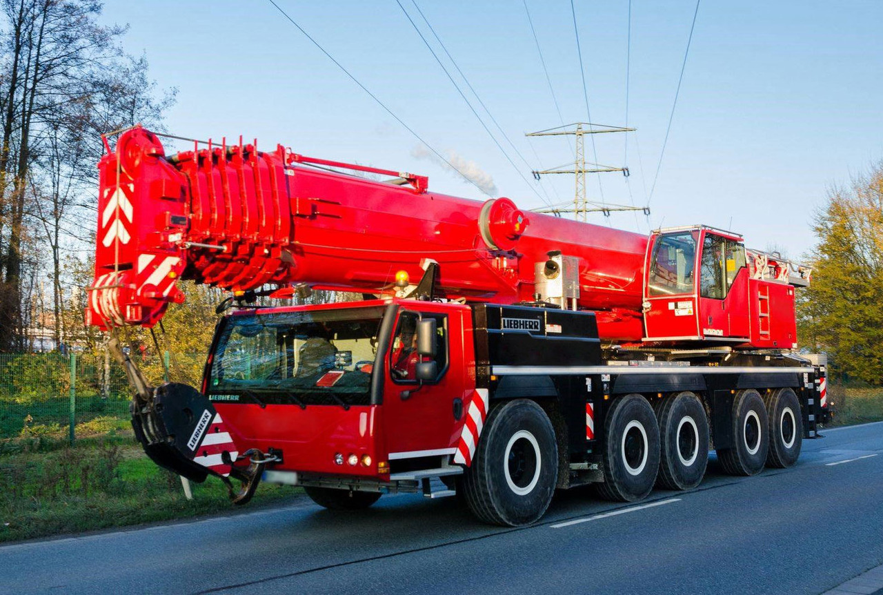 Derek bergerak Liebherr LTM 1200-5.1: gambar 1