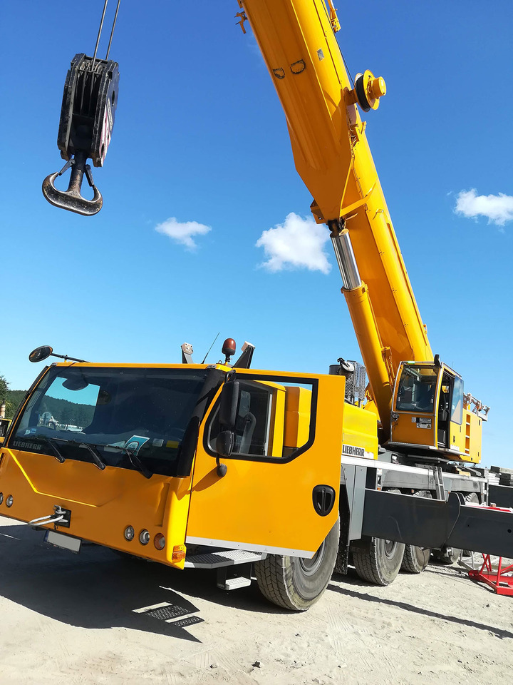 Liebherr LTM 1200-5.1 - Derek bergerak: gambar 3 Liebherr LTM 1200-5.1 - Derek bergerak: gambar 3