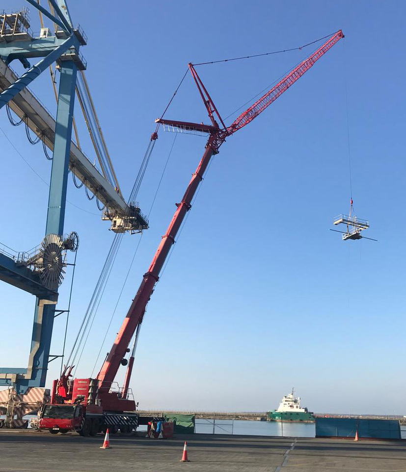 Liebherr LTM 1350-6.1 - Derek bergerak: gambar 4 Liebherr LTM 1350-6.1 - Derek bergerak: gambar 4