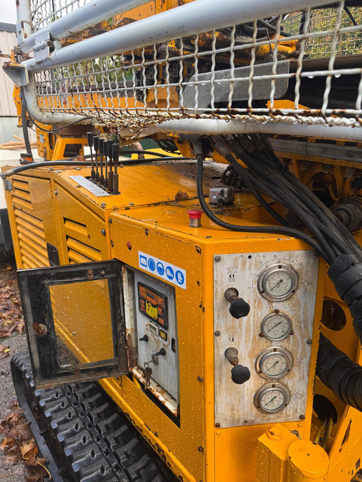 Massenza MI3 - Anjungan pengeboran: gambar 3 Massenza MI3 - Anjungan pengeboran: gambar 3