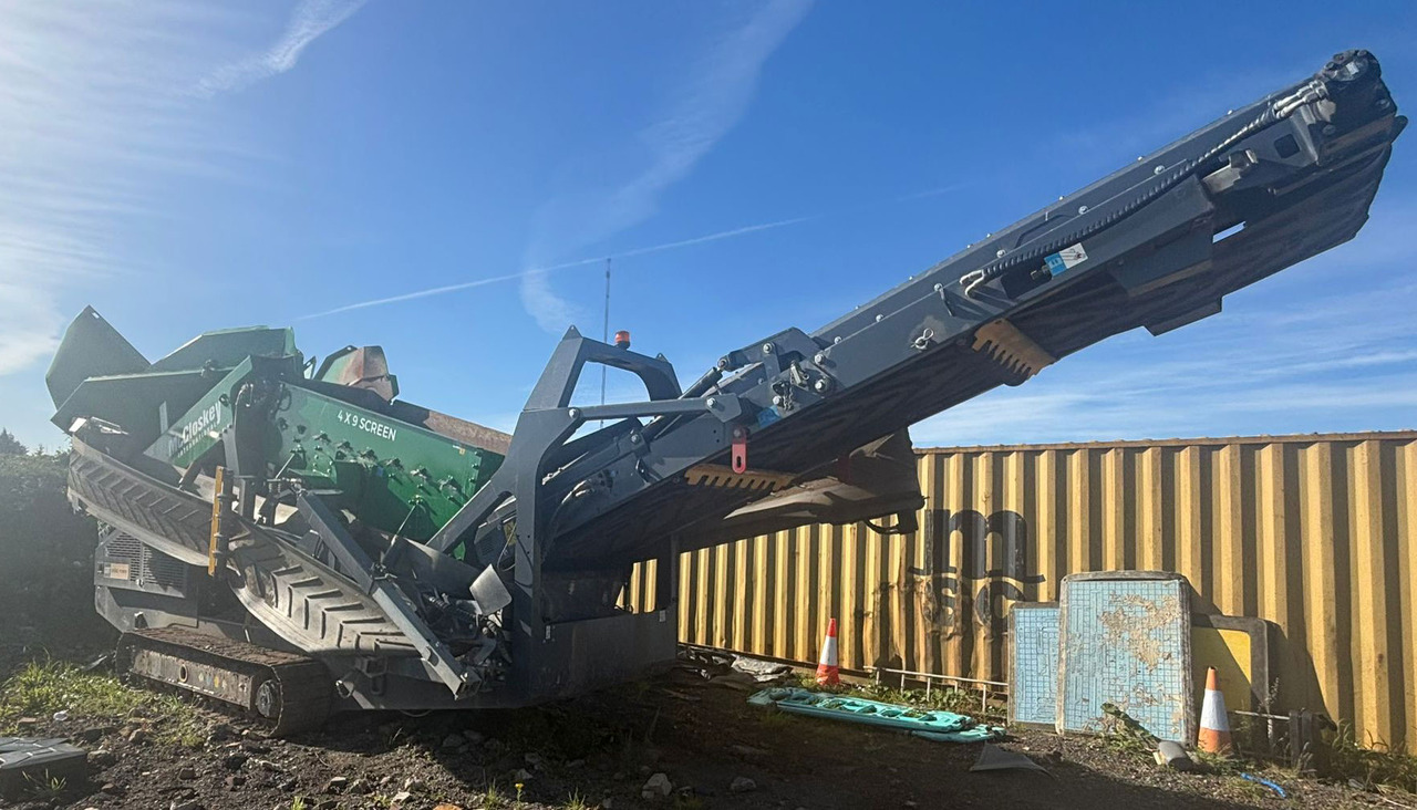 McCloskey R70 - Screener: gambar 1 McCloskey R70 - Screener: gambar 1