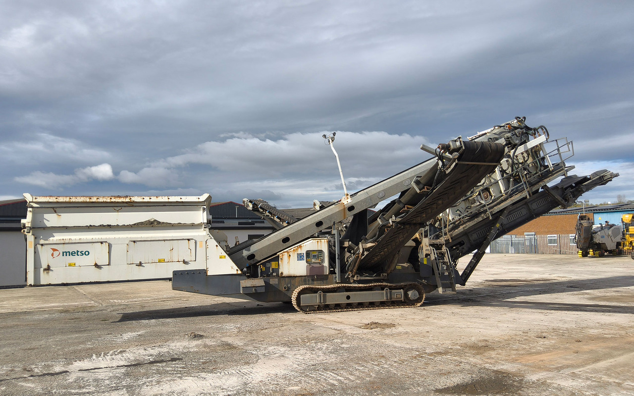 Metso ST4.8 - Screener: gambar 3 Metso ST4.8 - Screener: gambar 3