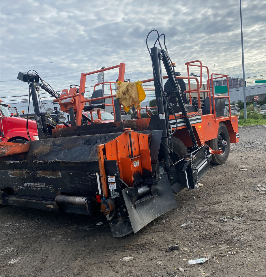 Midland SPD-10 - Paver aspal: gambar 3 Midland SPD-10 - Paver aspal: gambar 3