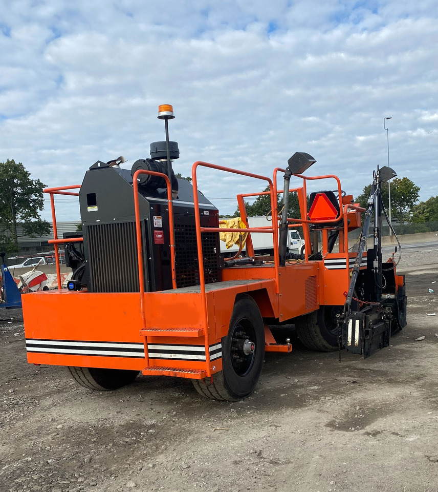 Midland SPD-10 - Paver aspal: gambar 5 Midland SPD-10 - Paver aspal: gambar 5