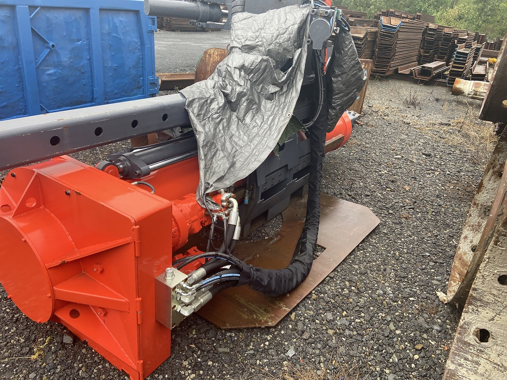 Movax TAD-32 - Sopir tumpukan: gambar 4 Movax TAD-32 - Sopir tumpukan: gambar 4