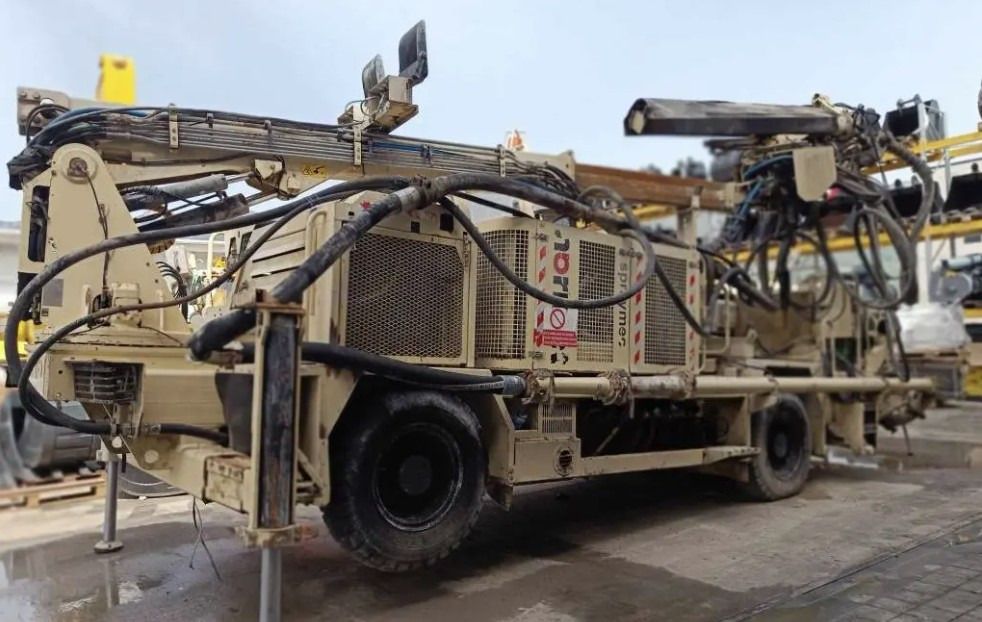 Normet Spraymec 8100 VC - Peralatan terowongan: gambar 3 Normet Spraymec 8100 VC - Peralatan terowongan: gambar 3