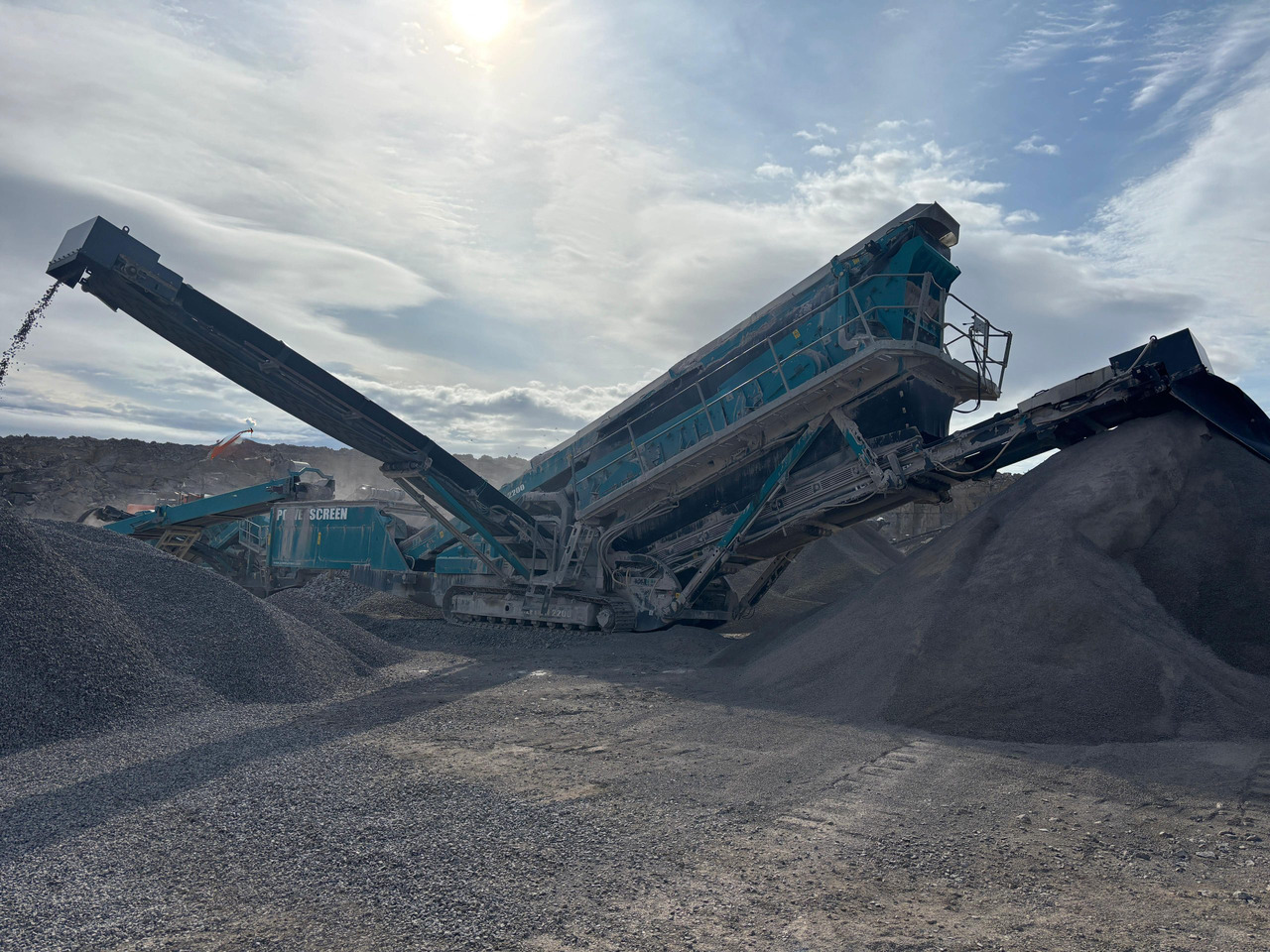 Powerscreen Chieftain 2200 3D - Screener: gambar 4 Powerscreen Chieftain 2200 3D - Screener: gambar 4