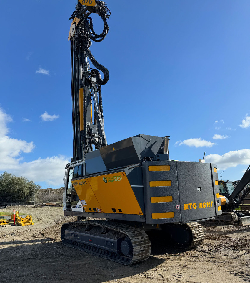 RTG RG16T - Sopir tumpukan: gambar 3 RTG RG16T - Sopir tumpukan: gambar 3