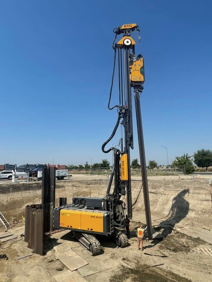 RTG RG16T - Sopir tumpukan: gambar 4 RTG RG16T - Sopir tumpukan: gambar 4