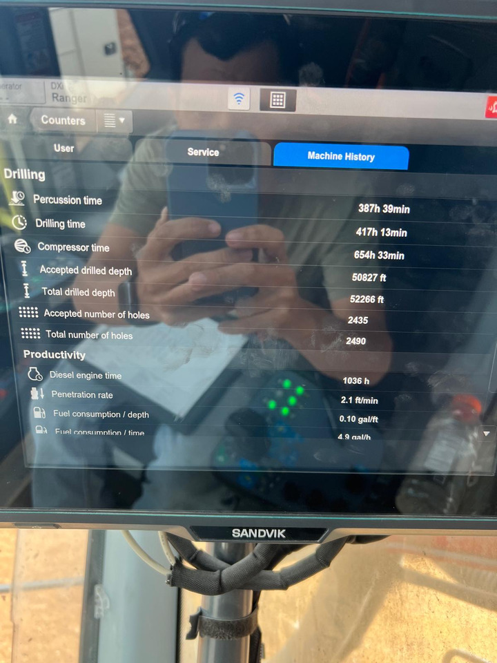 Anjungan pengeboran Sandvik DX900i: gambar 8