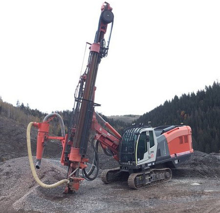 Sandvik Leopard Di450 - Anjungan pengeboran: gambar 1 Sandvik Leopard Di450 - Anjungan pengeboran: gambar 1