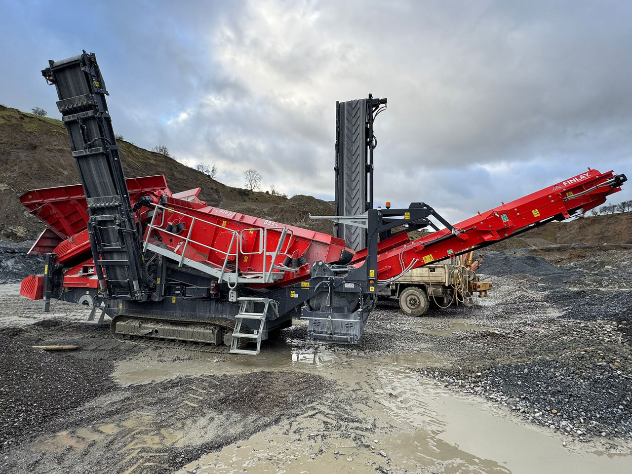 Terex Finlay 883+ - Screener: gambar 1 Terex Finlay 883+ - Screener: gambar 1