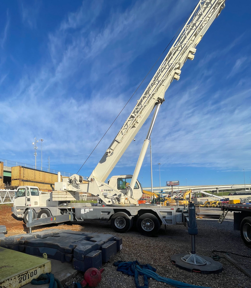Terex T780 - Derek bergerak: gambar 2 Terex T780 - Derek bergerak: gambar 2