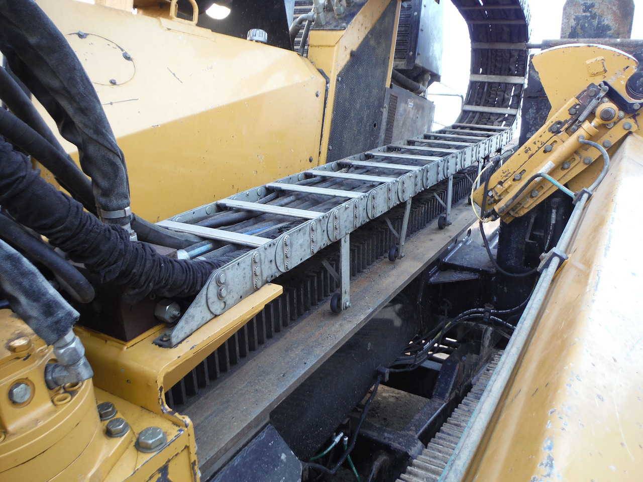 Mesin bor terarah Vermeer D80x100 S2: gambar 6 Mesin bor terarah Vermeer D80x100 S2: gambar 6