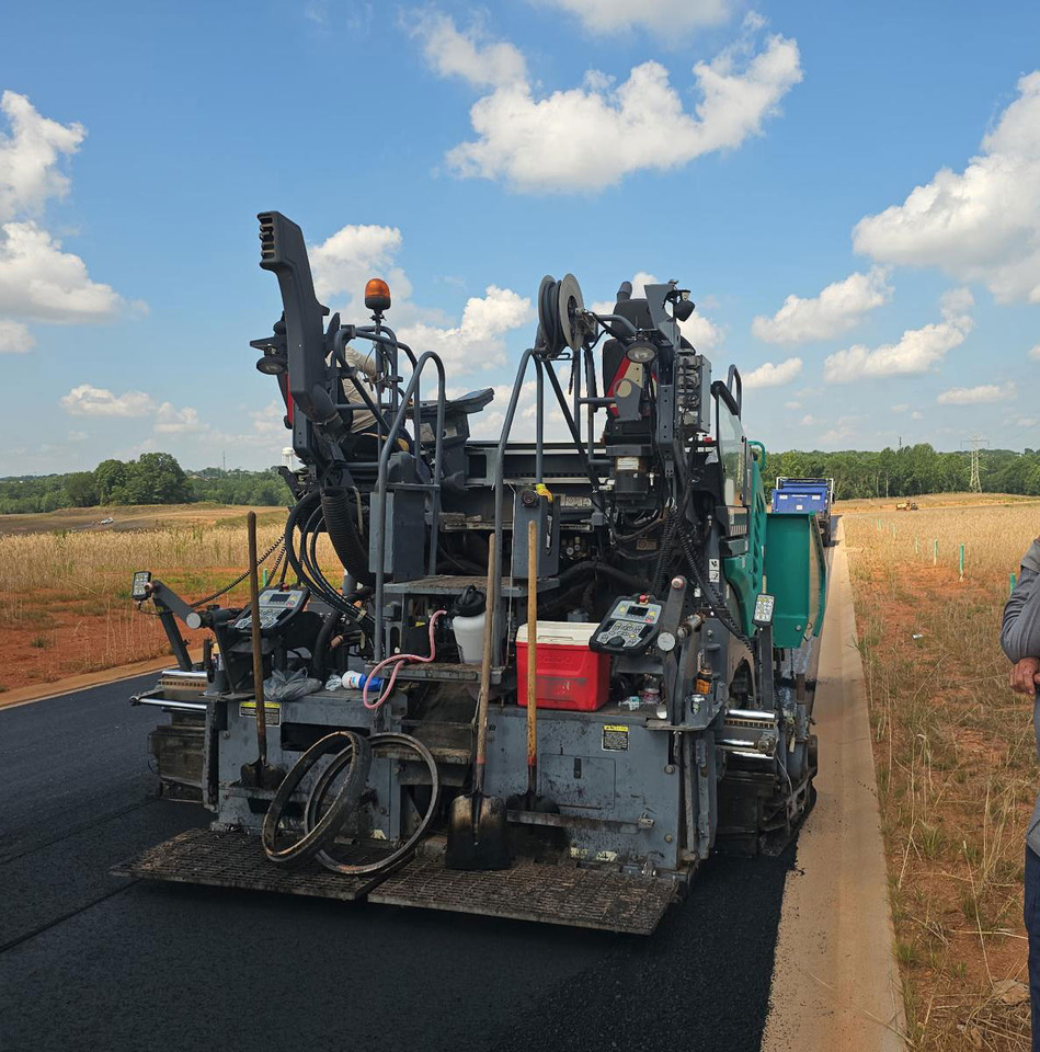 Vogele Super 1700-3i - Paver aspal: gambar 4 Vogele Super 1700-3i - Paver aspal: gambar 4