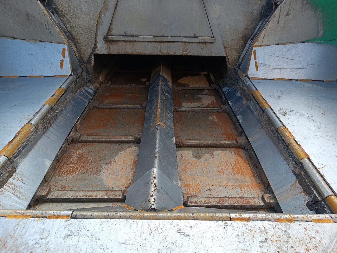 Vogele Super 1800-3i - Paver aspal: gambar 5 Vogele Super 1800-3i - Paver aspal: gambar 5