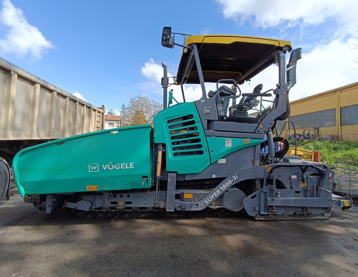 Vogele Super 1800-3i - Paver aspal: gambar 2 Vogele Super 1800-3i - Paver aspal: gambar 2