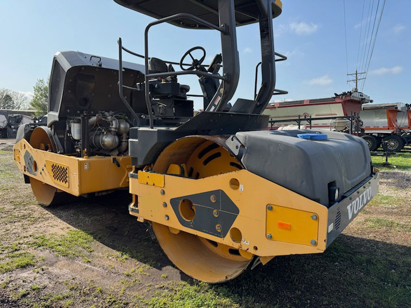Volvo DD120C - Roller: gambar 3 Volvo DD120C - Roller: gambar 3