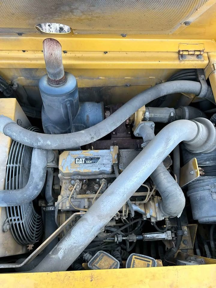 Paver aspal Weiler P385: gambar 6 Paver aspal Weiler P385: gambar 6