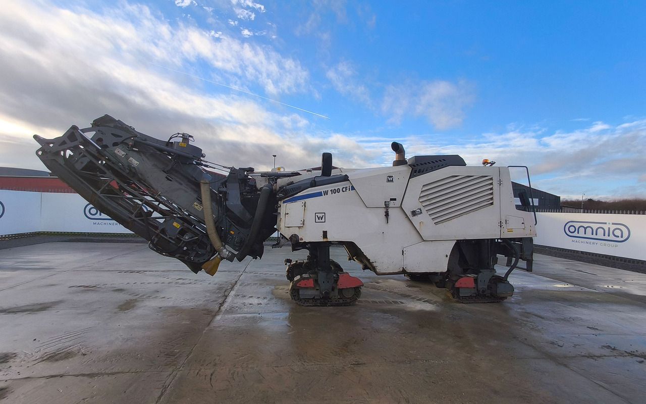 Wirtgen W 100 CFI - Mesin penggilingan jalan: gambar 2 Wirtgen W 100 CFI - Mesin penggilingan jalan: gambar 2