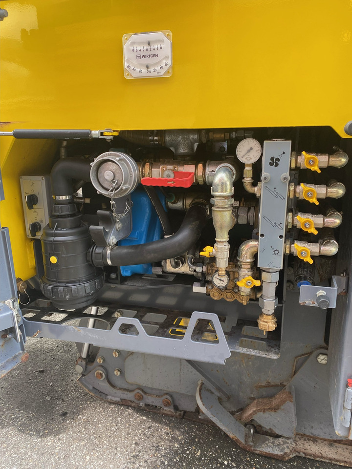 Wirtgen W 150 CFI - Mesin penggilingan jalan: gambar 5 Wirtgen W 150 CFI - Mesin penggilingan jalan: gambar 5