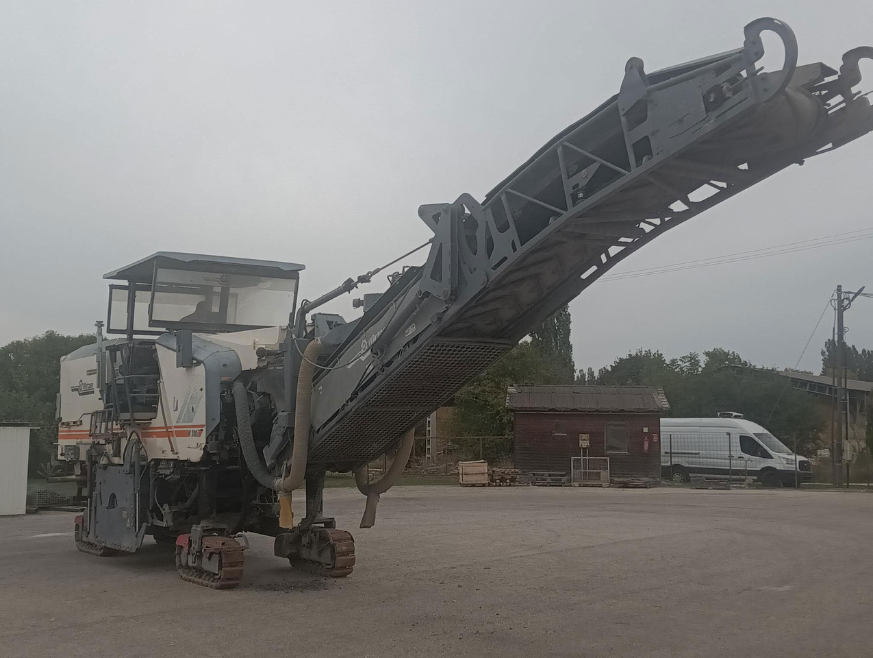 Wirtgen W 200 I - Mesin penggilingan jalan: gambar 4 Wirtgen W 200 I - Mesin penggilingan jalan: gambar 4