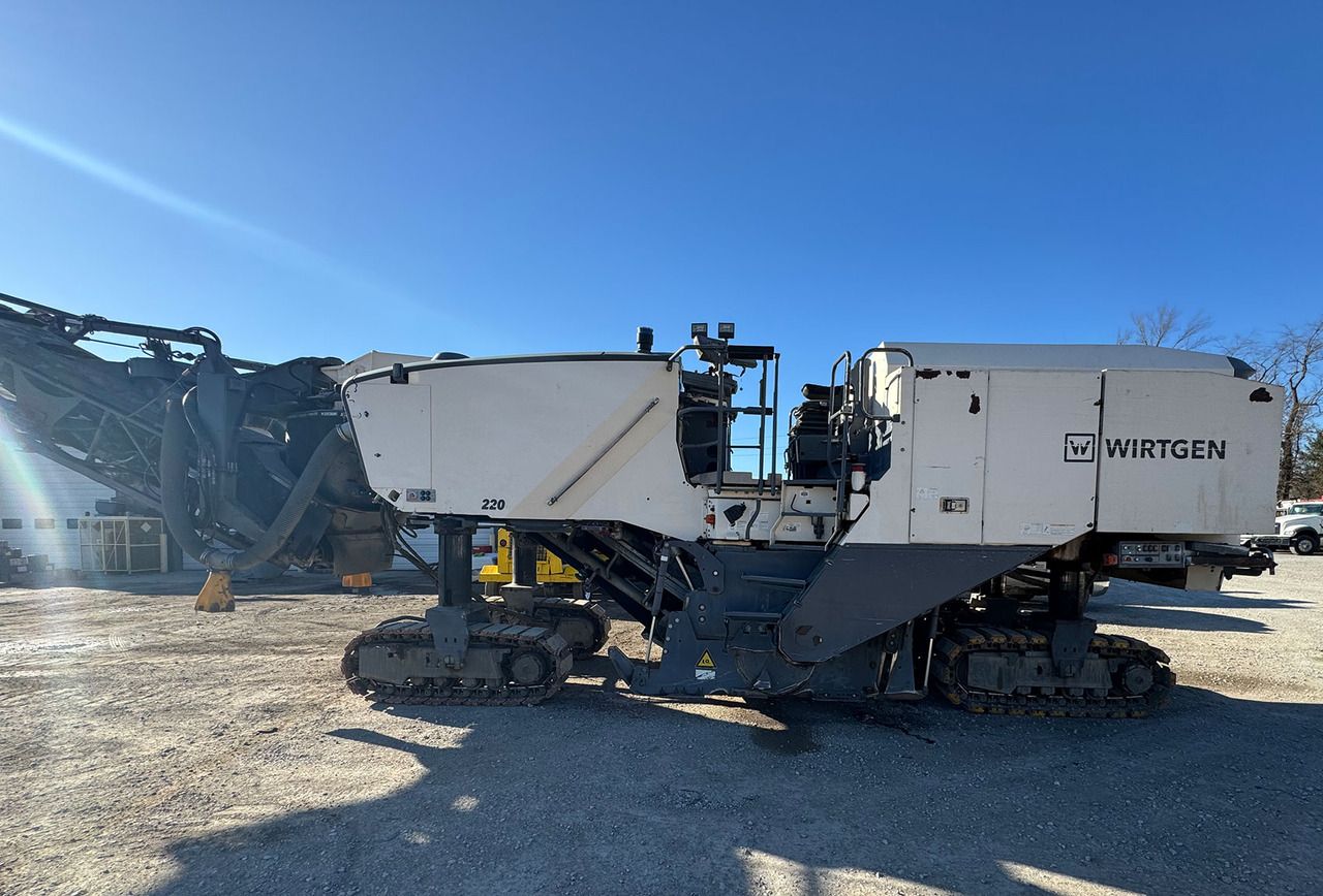 Wirtgen W 220 - Mesin penggilingan jalan: gambar 5 Wirtgen W 220 - Mesin penggilingan jalan: gambar 5