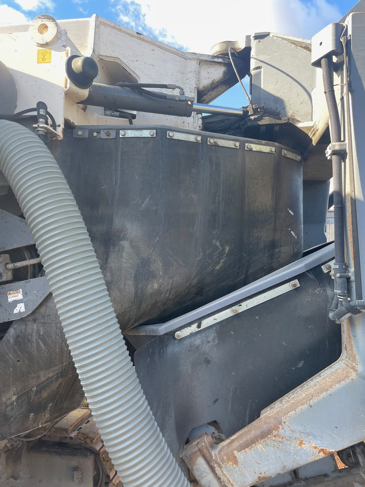 Wirtgen W 220 - Mesin penggilingan jalan: gambar 5 Wirtgen W 220 - Mesin penggilingan jalan: gambar 5