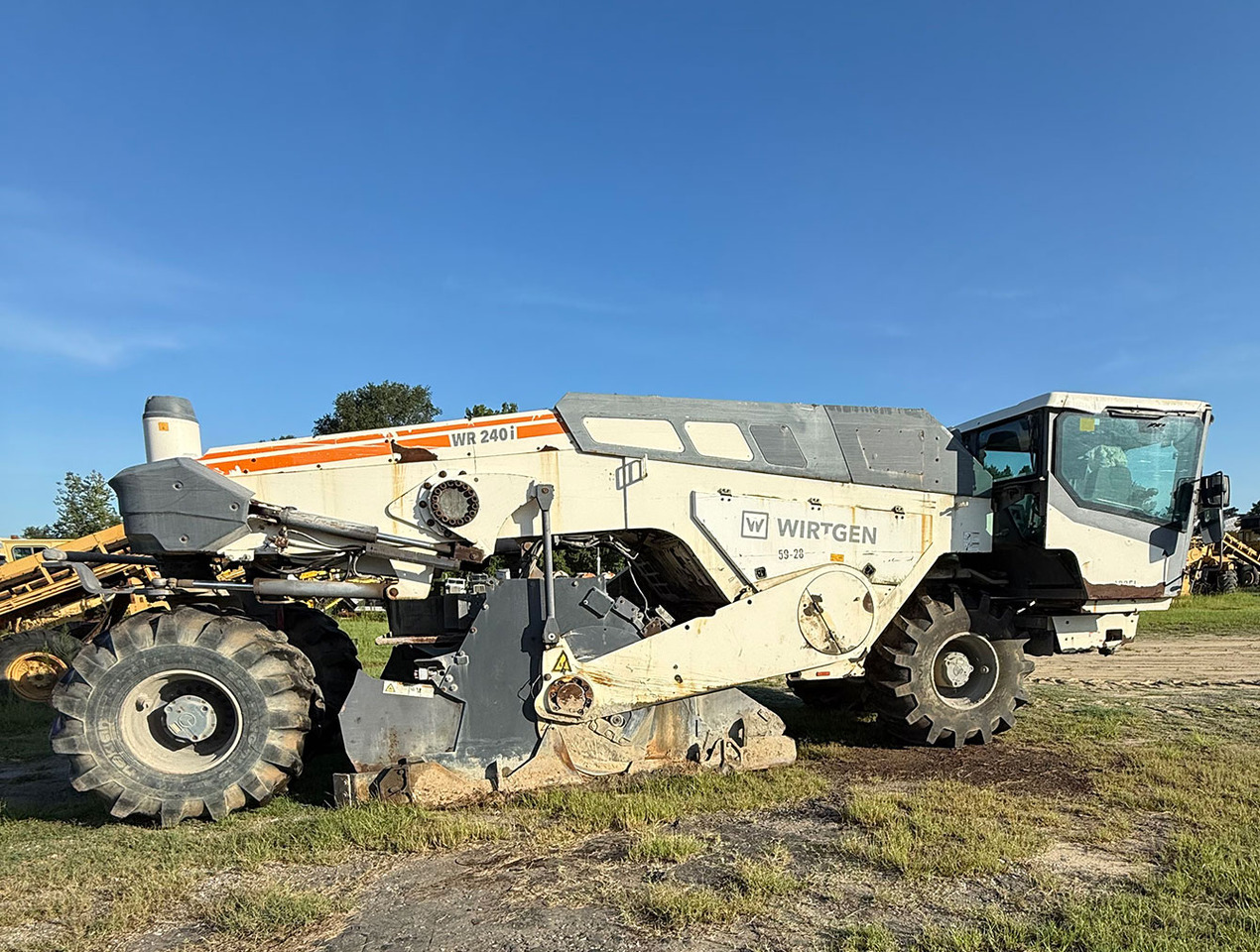 Wirtgen WR 240 I - Stabilisator tanah: gambar 1 Wirtgen WR 240 I - Stabilisator tanah: gambar 1