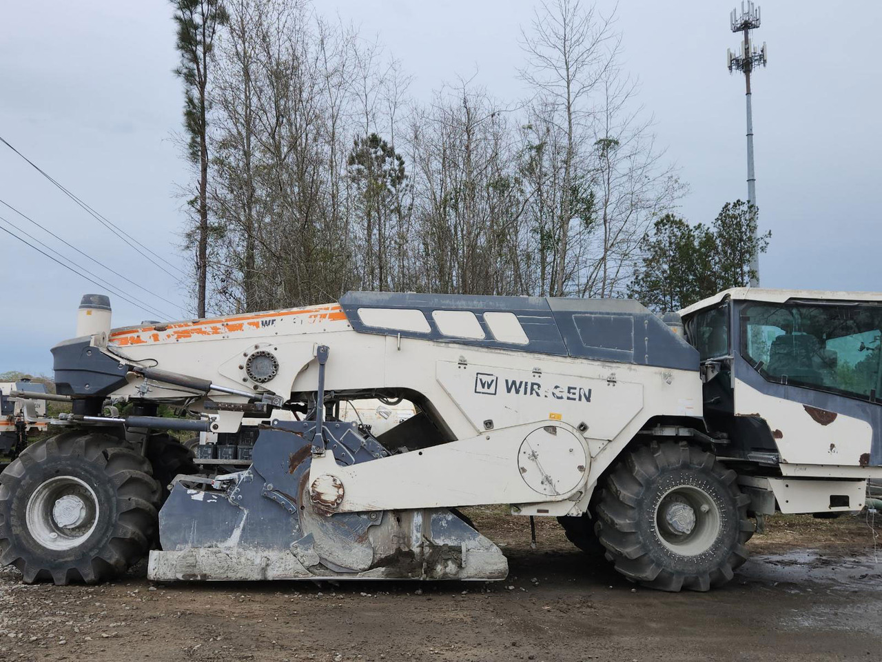 Wirtgen WR 250 I - Stabilisator tanah: gambar 2 Wirtgen WR 250 I - Stabilisator tanah: gambar 2