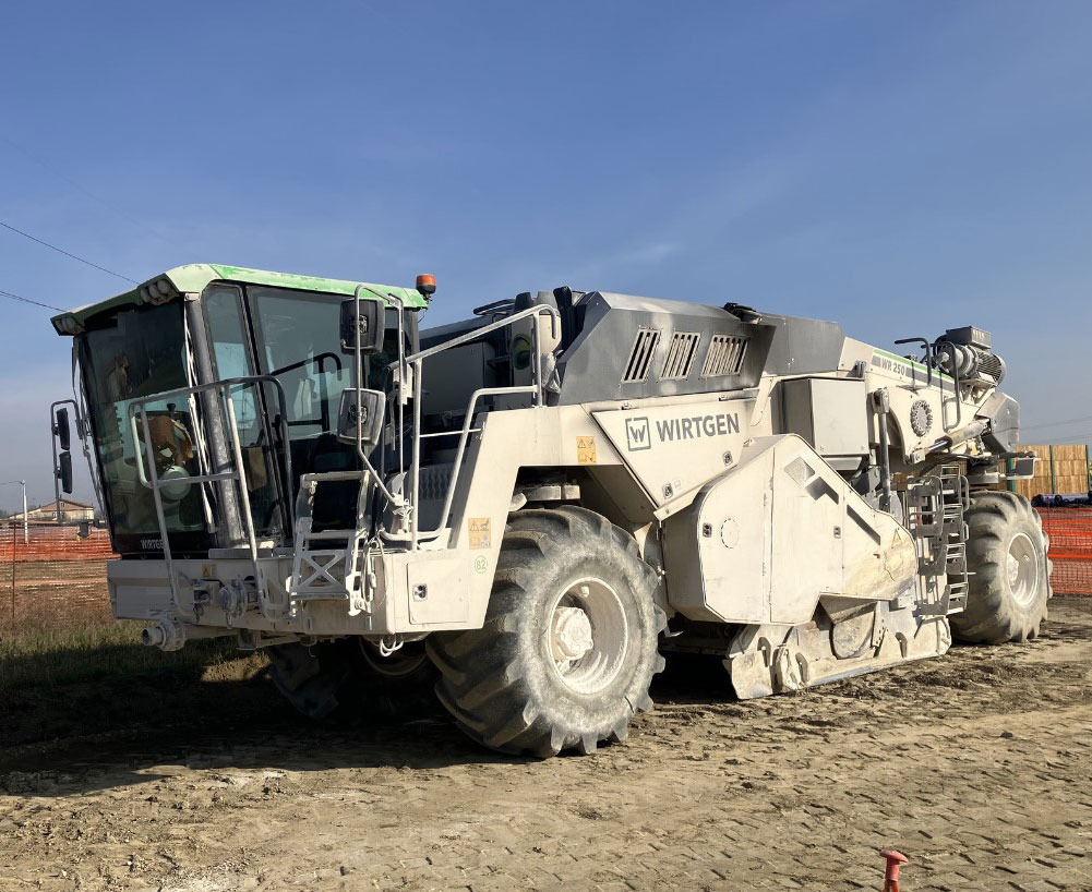 Wirtgen WR 250 I - Stabilisator tanah: gambar 1 Wirtgen WR 250 I - Stabilisator tanah: gambar 1