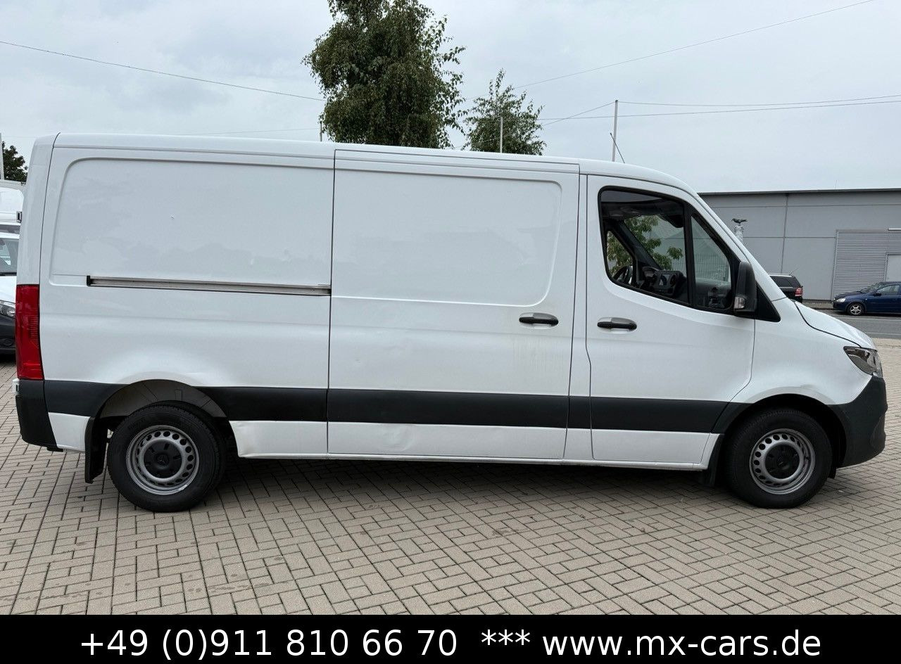 Mercedes-Benz Sprinter 214 CDi L2H1 Klima Kamera No. 314-16 - Van kecil: gambar 4 Mercedes-Benz Sprinter 214 CDi L2H1 Klima Kamera No. 314-16 - Van kecil: gambar 4