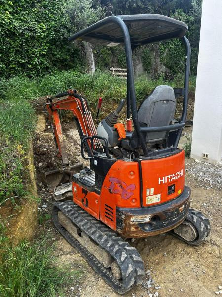 Hitachi zx19 - Ekskavator mini: gambar 4 Hitachi zx19 - Ekskavator mini: gambar 4