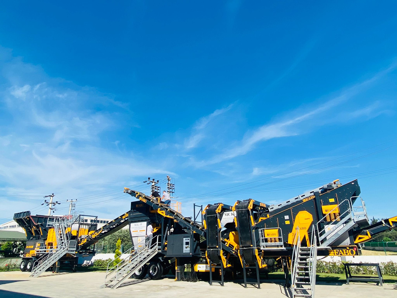 FABO MCK-95 MOBILE CRUSHING & SCREENING PLANT - Tanaman penghancur mobil: gambar 1 FABO MCK-95 MOBILE CRUSHING & SCREENING PLANT - Tanaman penghancur mobil: gambar 1