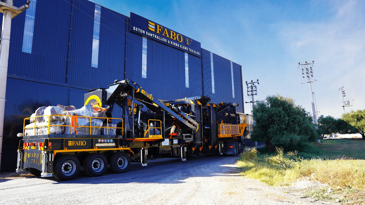 FABO MDMK-03 SERIES 250-350 TPH MOBILE CRUSHING & SCREENING PLANT - Tanaman penghancur mobil: gambar 1 FABO MDMK-03 SERIES 250-350 TPH MOBILE CRUSHING & SCREENING PLANT - Tanaman penghancur mobil: gambar 1