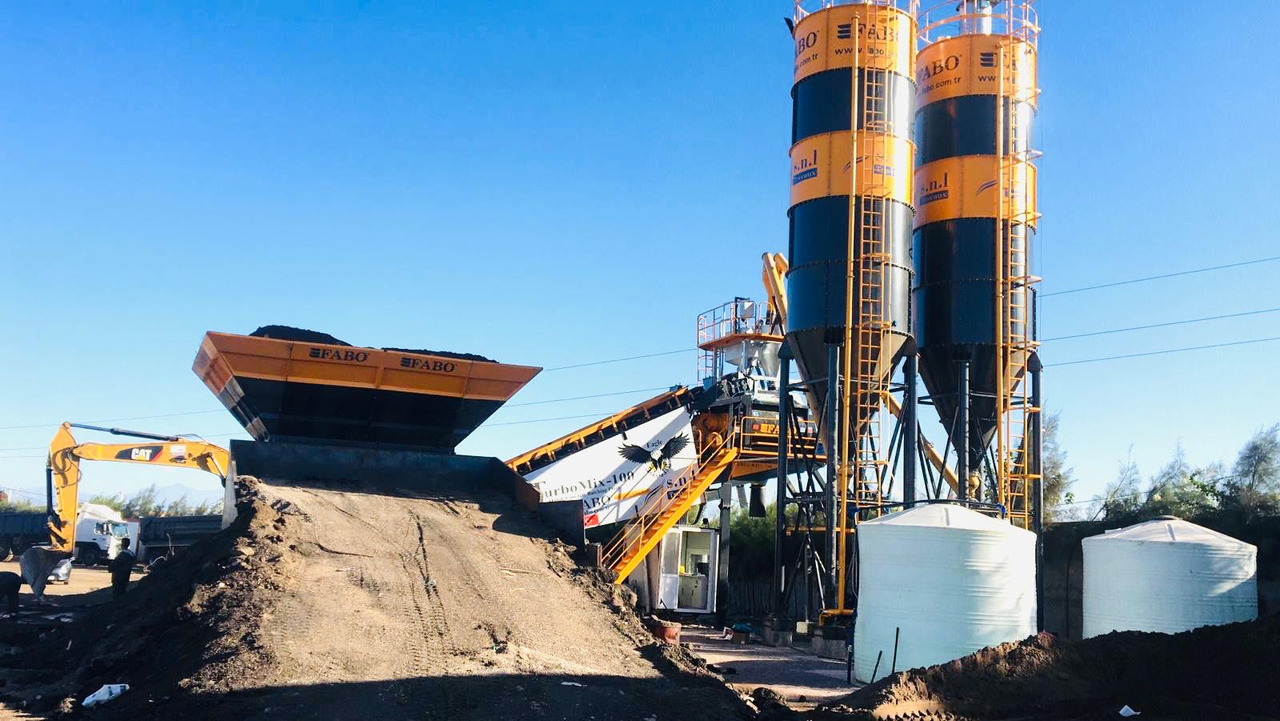 FABO Mobile Concrete Batching Plants - Pabrik beton: gambar 1 FABO Mobile Concrete Batching Plants - Pabrik beton: gambar 1