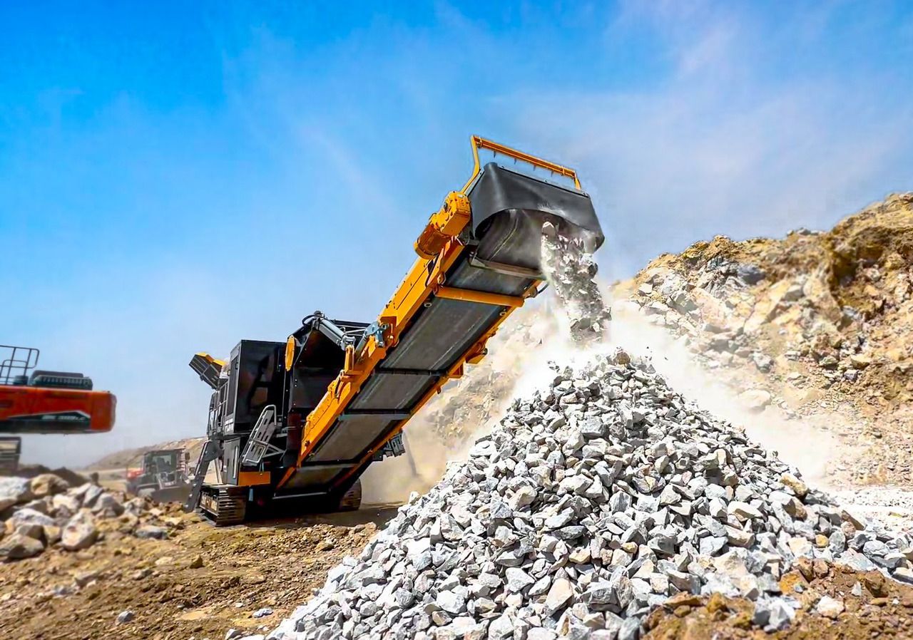 FABO Mobile crusher - Tanaman penghancur mobil: gambar 3 FABO Mobile crusher - Tanaman penghancur mobil: gambar 3