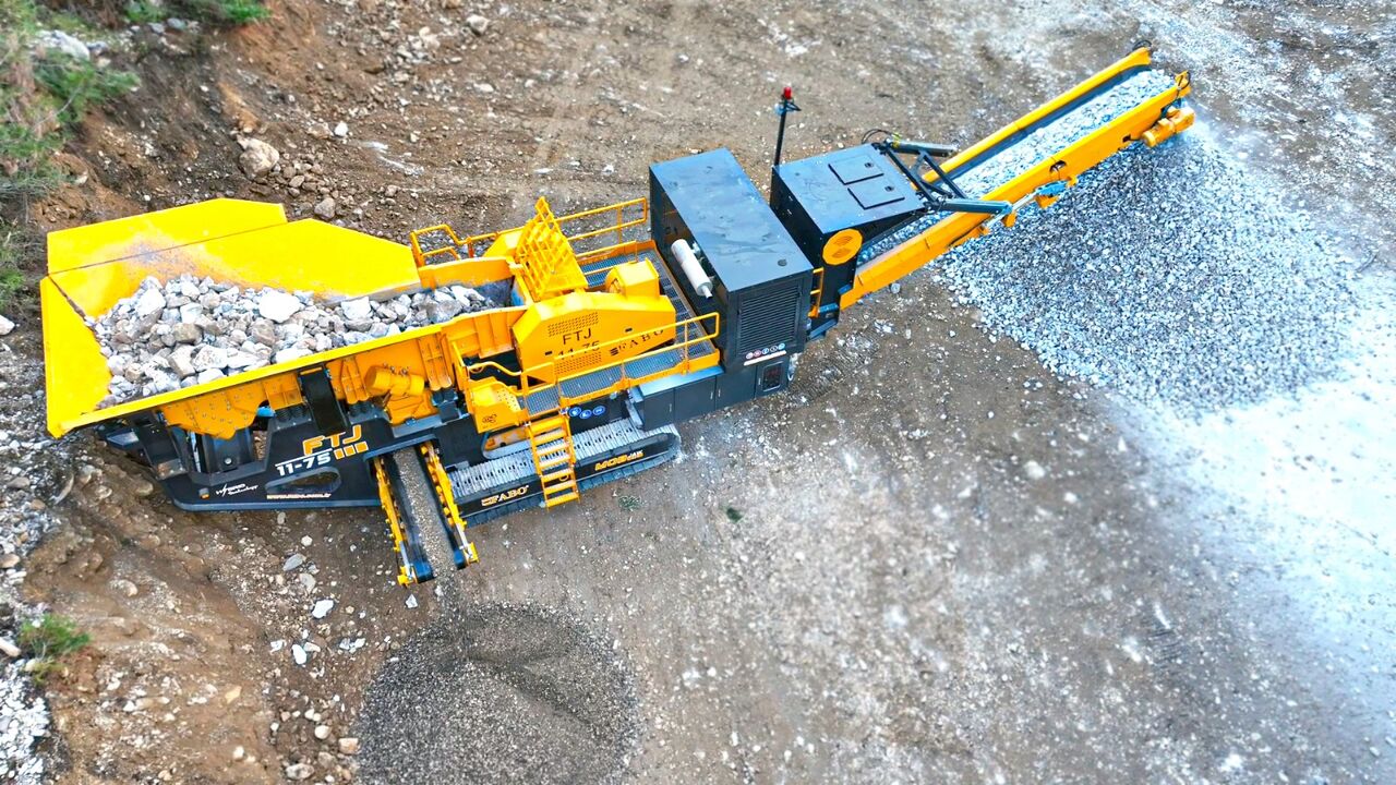 FABO Mobile crusher - Tanaman penghancur mobil: gambar 5 FABO Mobile crusher - Tanaman penghancur mobil: gambar 5