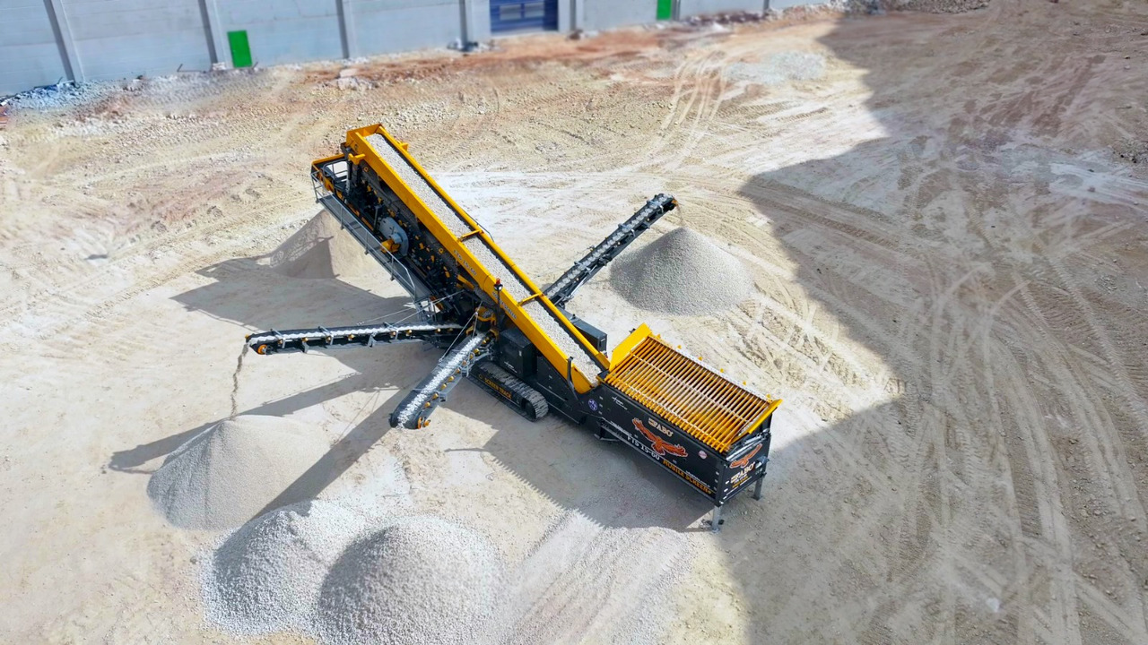 FABO Mobile crusher - Tanaman penghancur mobil: gambar 5 FABO Mobile crusher - Tanaman penghancur mobil: gambar 5