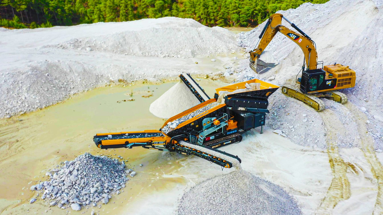 FABO Mobile crusher - Tanaman penghancur mobil: gambar 2 FABO Mobile crusher - Tanaman penghancur mobil: gambar 2