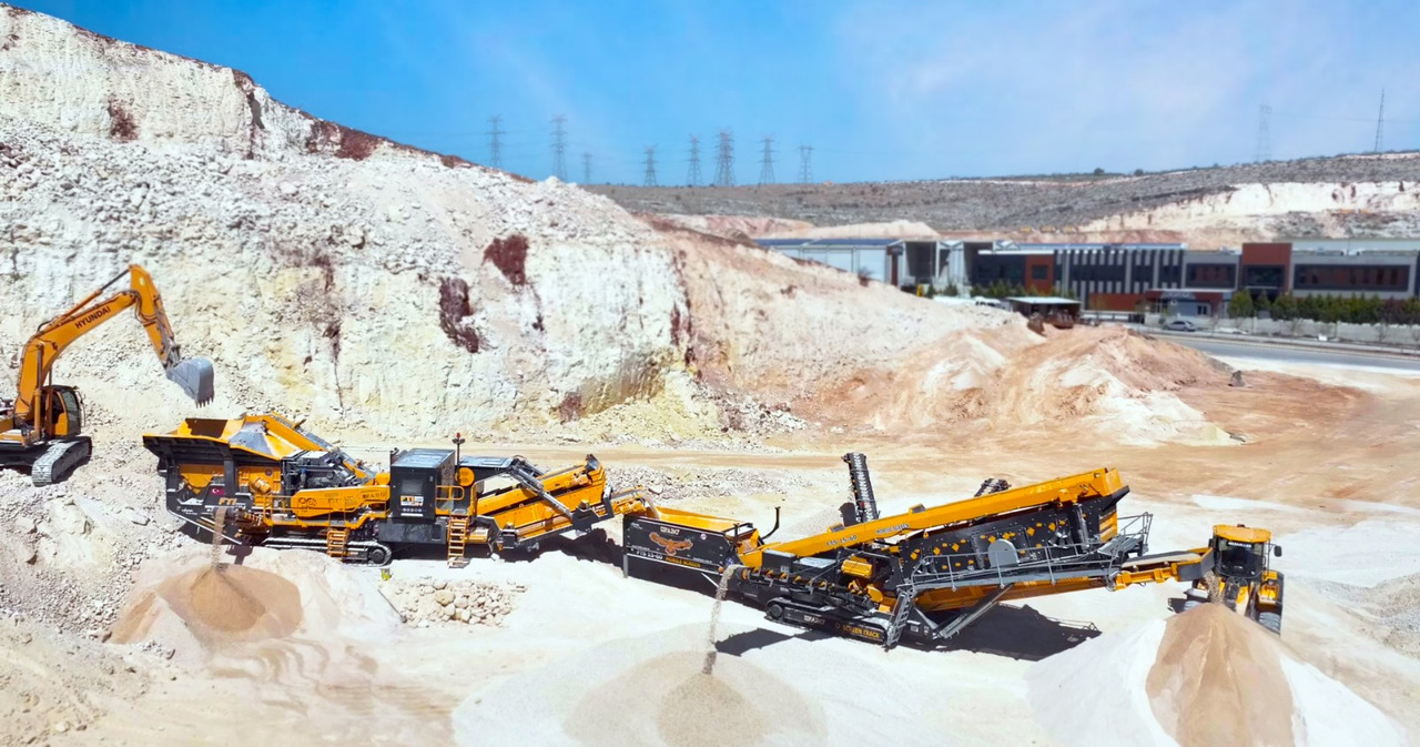 FABO Mobile crusher - Tanaman penghancur mobil: gambar 1 FABO Mobile crusher - Tanaman penghancur mobil: gambar 1